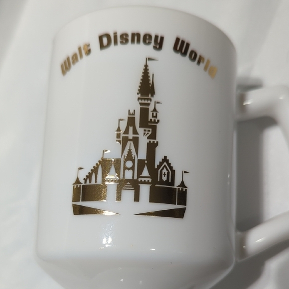 Disney White Mug with Gold Castle This Is Walt Disney World 50th Anniversary.. - Picture 5 of 12